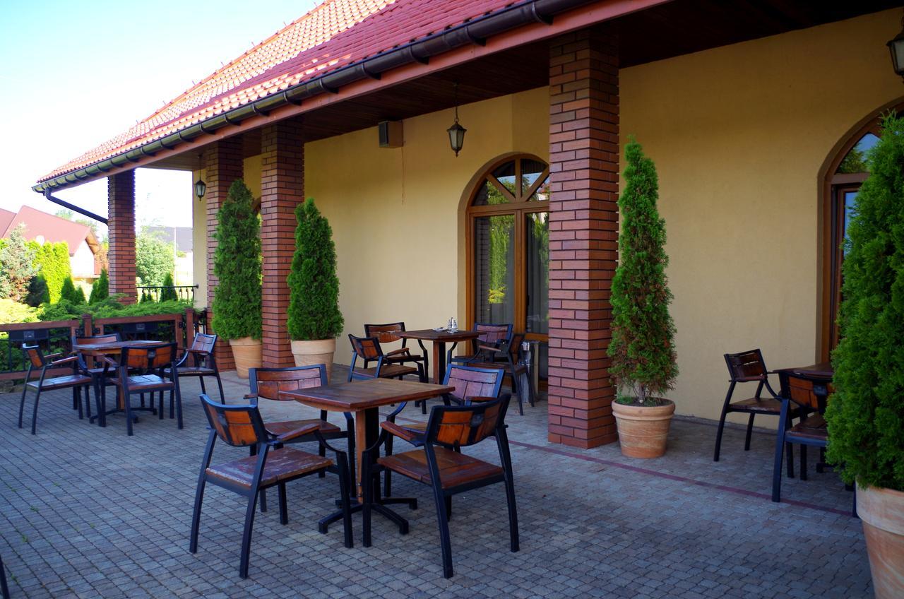 Dworek Emilli Wieliczka Exterior foto